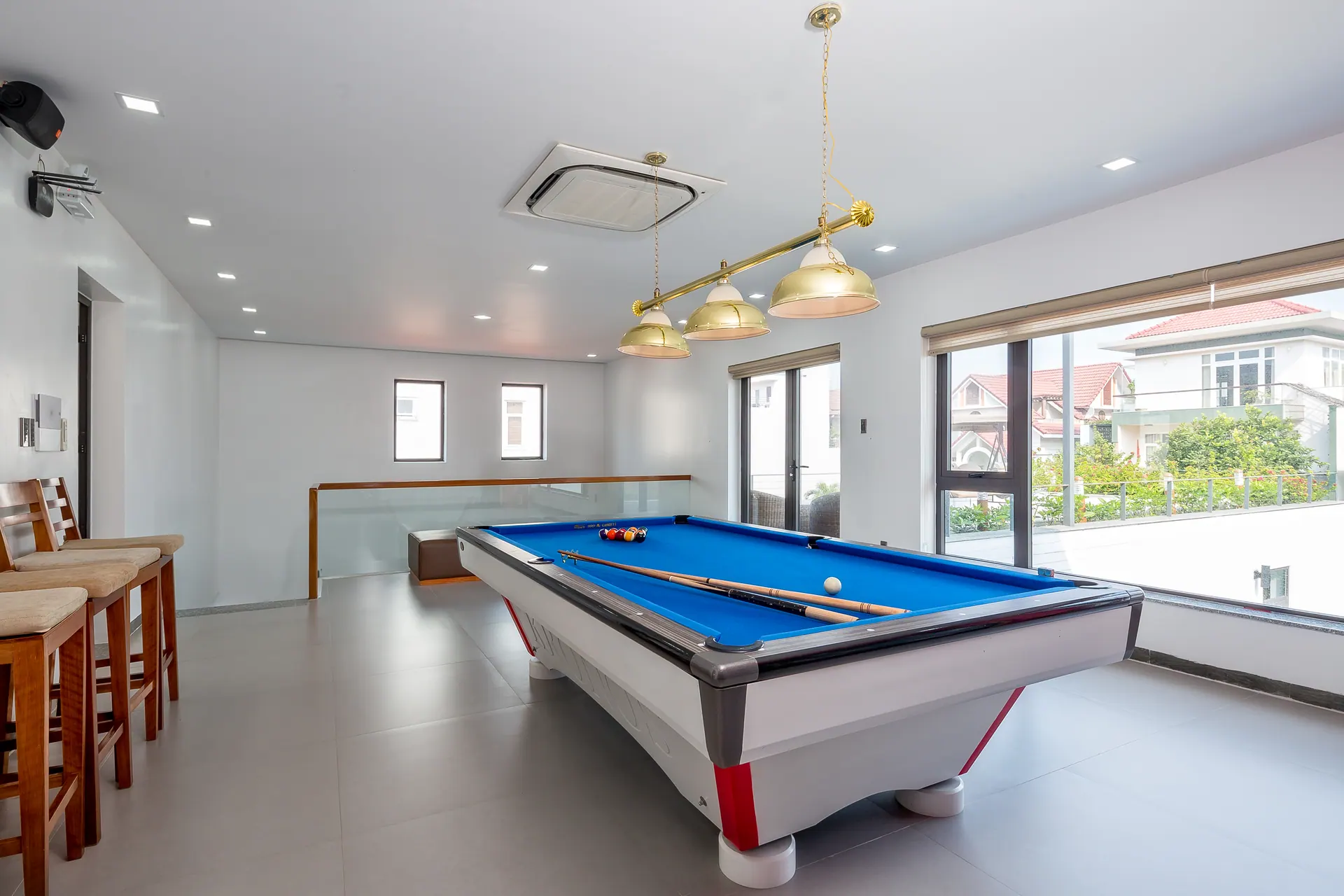 The Charming Pool Villa For vacation By My Khe Beach Da Nang 3